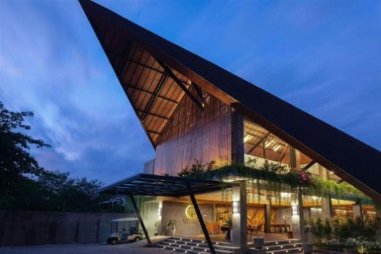 Kayumas Seminyak Resort Exterior foto