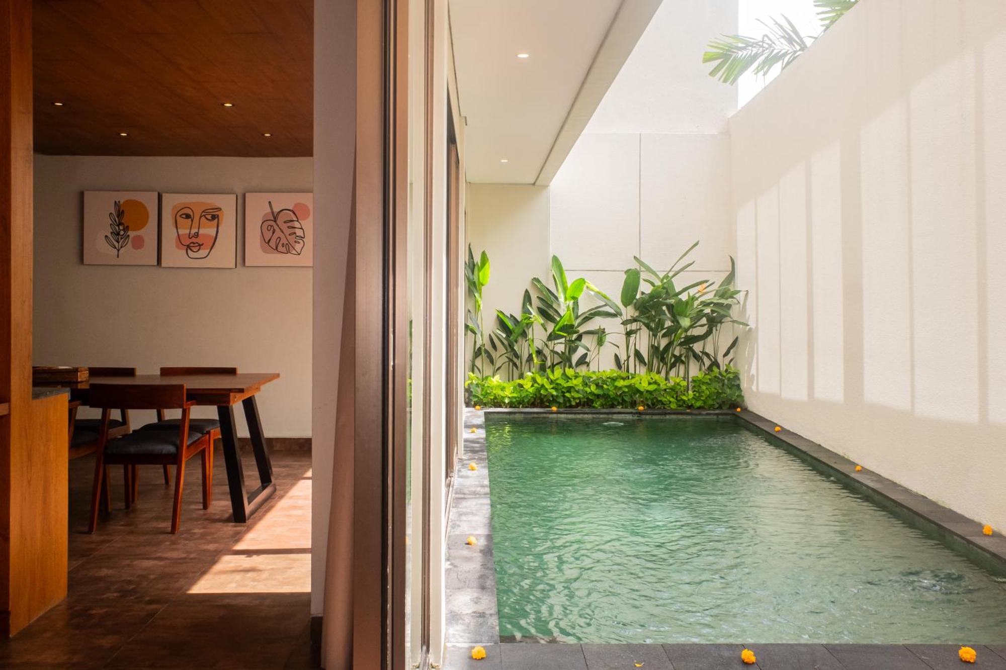 Kayumas Seminyak Resort Exterior foto